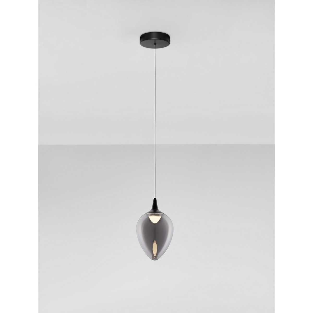 niezwykła lampa wisząca Luces Exclusivas VAZENDO LE45115