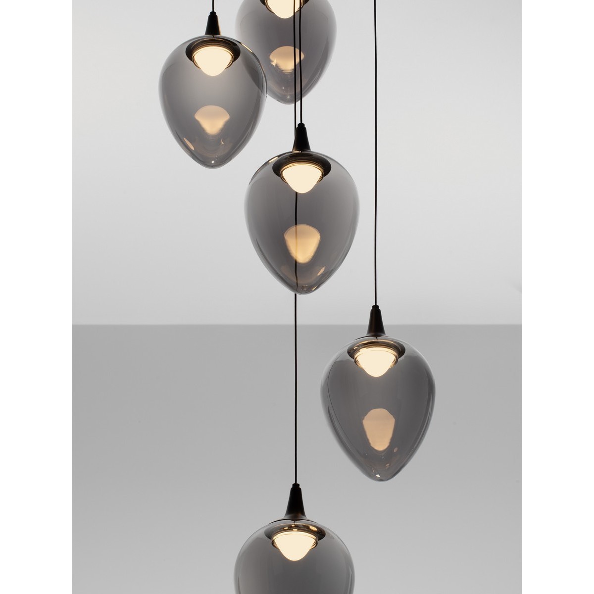 niepowtarzalna lampa wisząca Luces Exclusivas VAZENDO LE45117