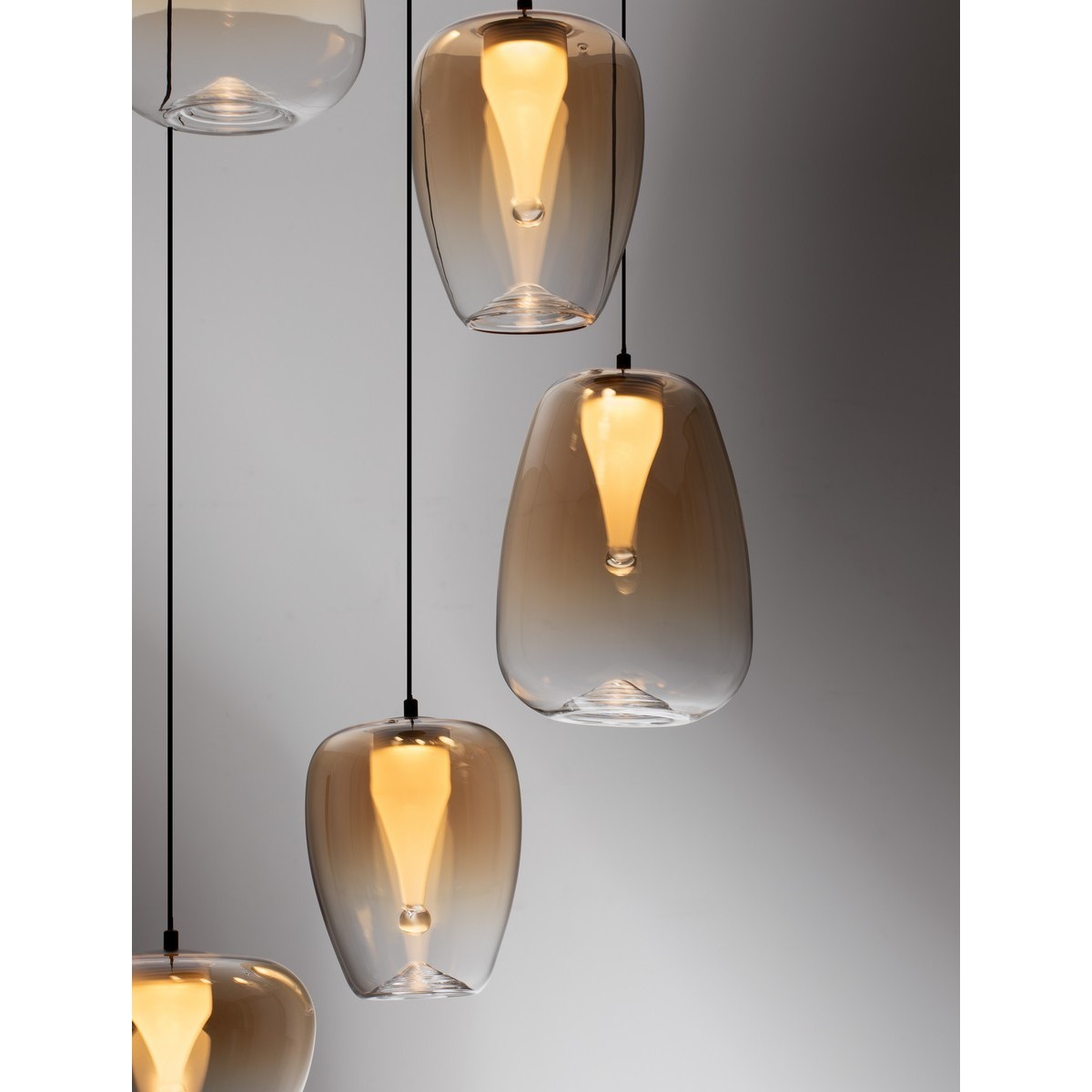 ekskluzywna lampa wisząca Luces Exclusivas JAREVIA LE45127