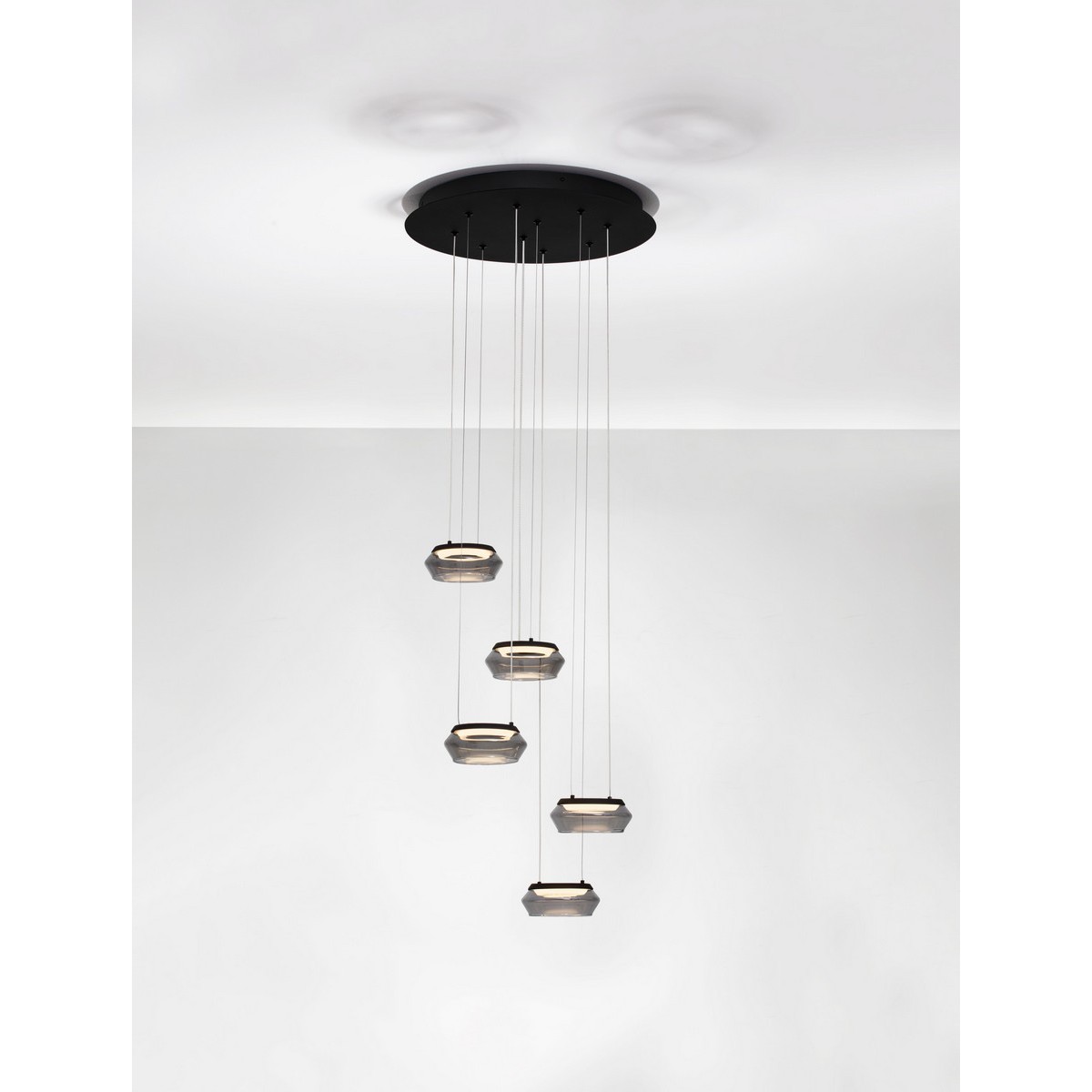 zachwycająca lampa wisząca Luces Exclusivas OVANIRA LE45196