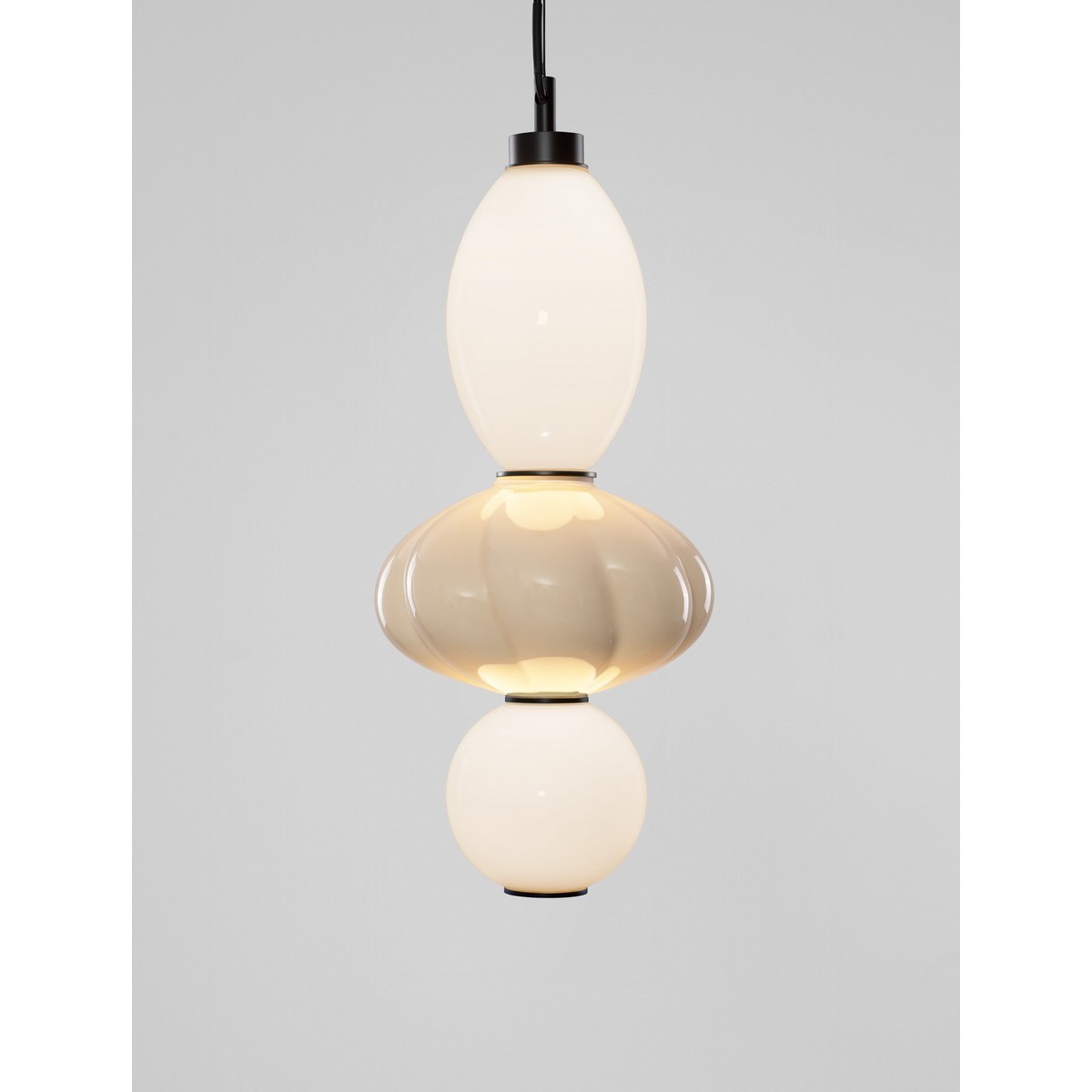 imponująca lampa wisząca Luces Exclusivas CASURNO LE45221