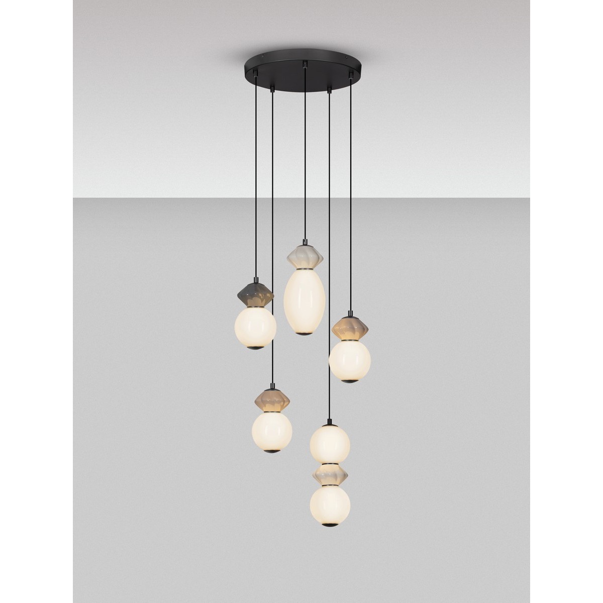 wspaniała lampa wisząca Luces Exclusivas MONRETA LE45236