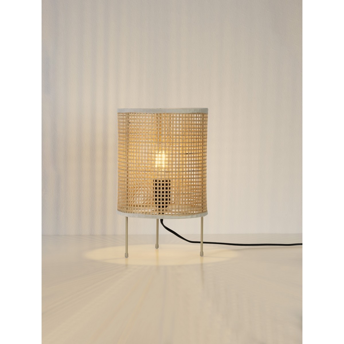 ponadprzeciętna lampa stołowa Luces Exclusivas PLOMITA LE45375