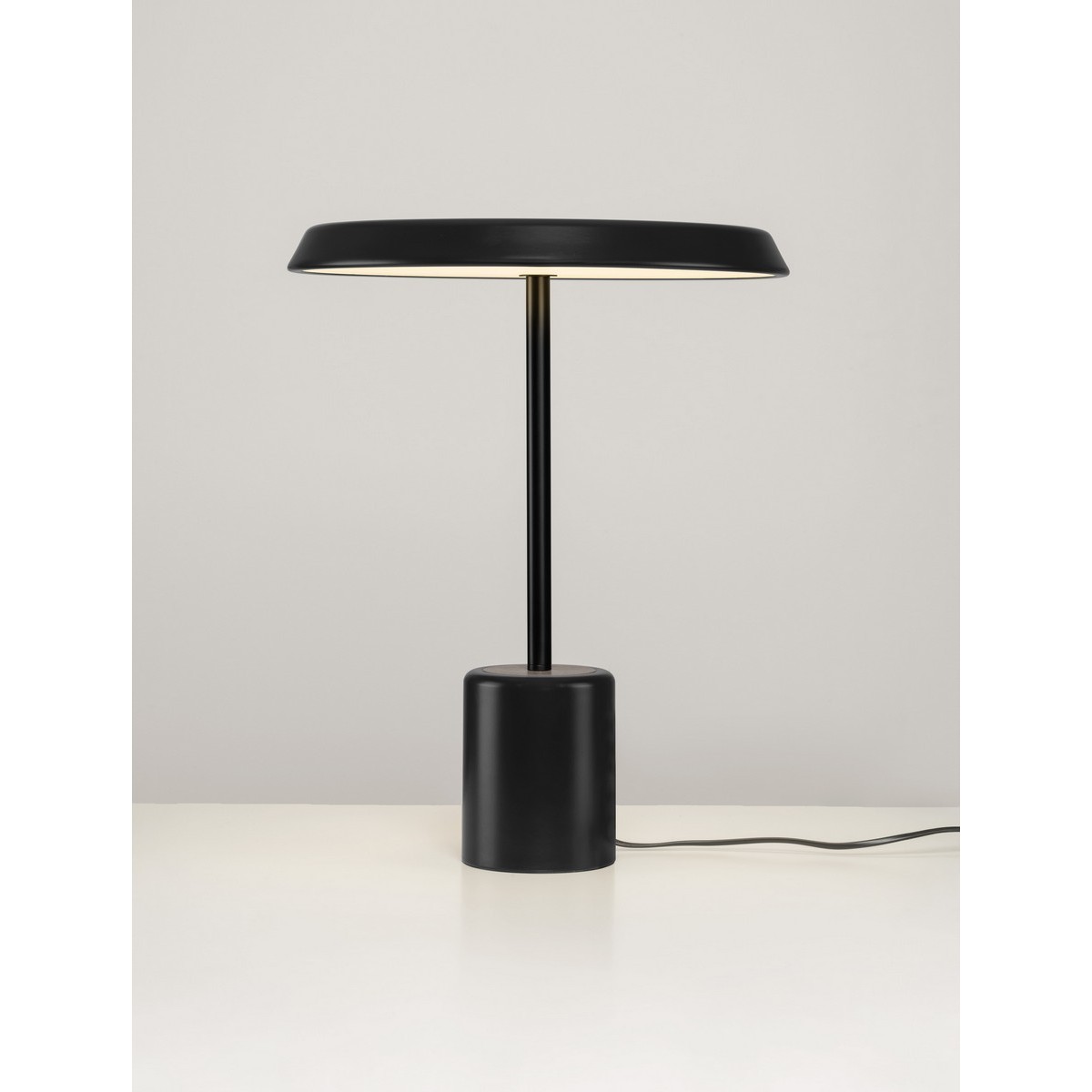 ponadprzeciętna lampa stołowa Luces Exclusivas FOVENTO LE45441