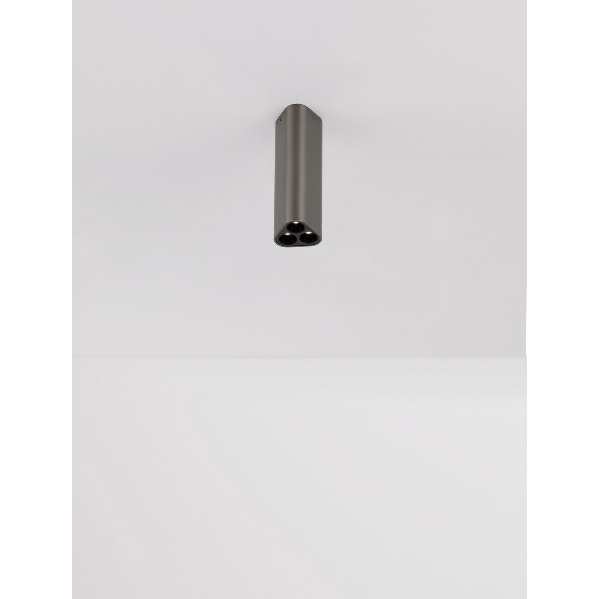 ekskluzywna lampa natynkowa - spot Luces Exclusivas PARENZO LE45523