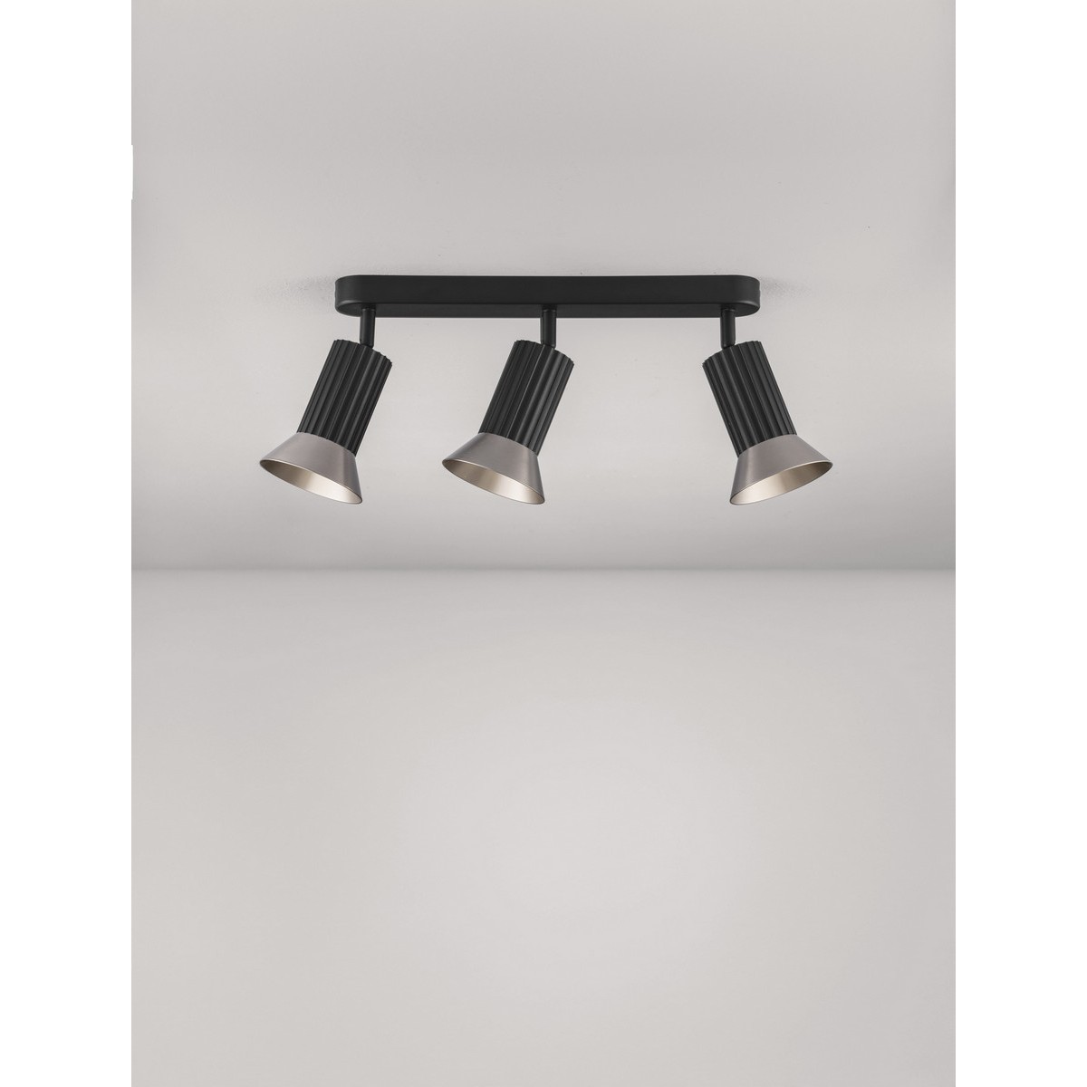 olśniewająca lampa natynkowa - spot Luces Exclusivas MARENZO LE45609