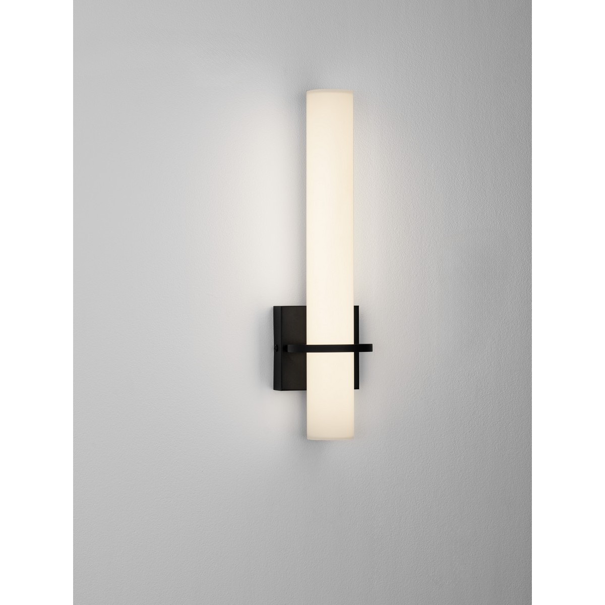 Ponadprzeciętny kinkiet do łazienki Luces Exclusivas DELONZA LE45684