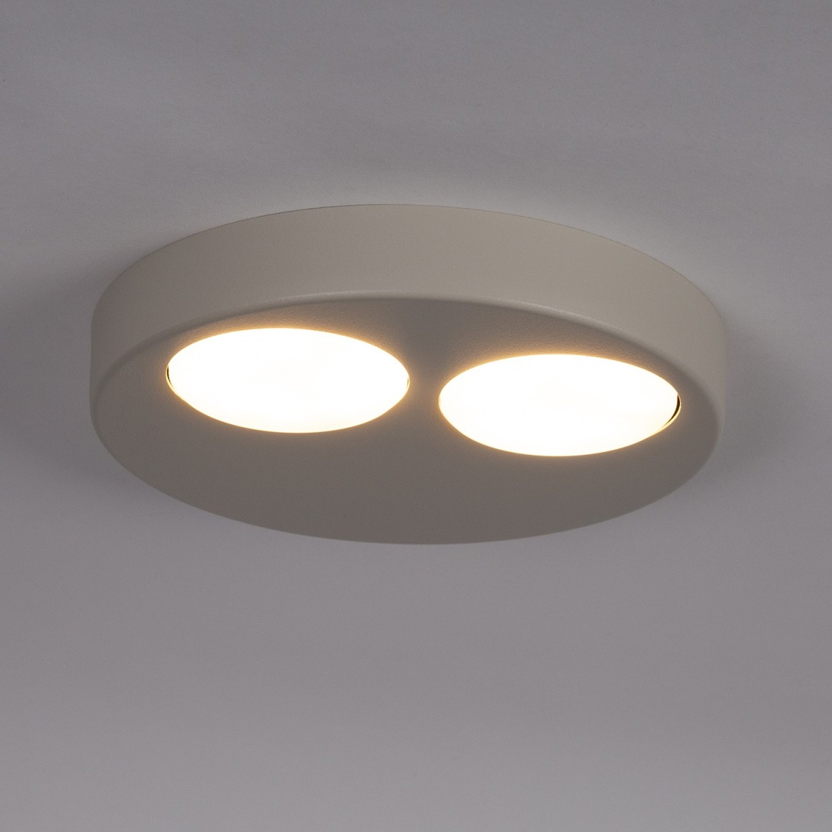 gustowna oprawa Sigma BROS plafon-spot 40837 kolor szary beż 2x GX 53 12W Led