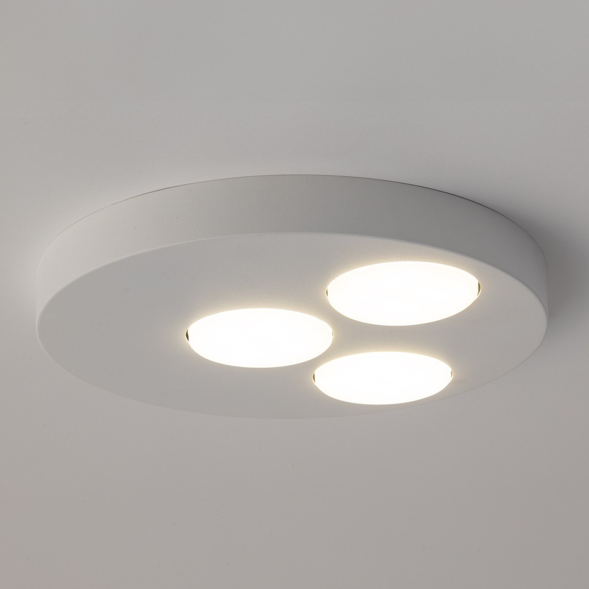harmonijna oprawa Sigma BROS plafon-spot 40835 kolor biały 3x GX 53 12W Led