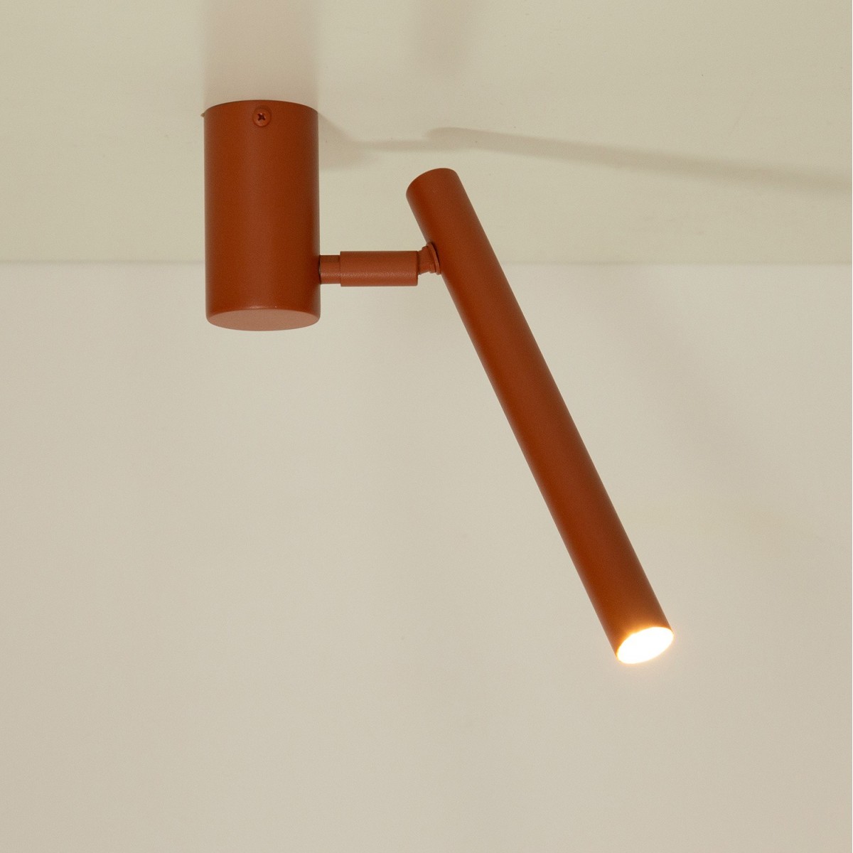 niebanalna oprawa Sigma SOPEL plafon 41471 kolor ceglany 1XG9 3W LED