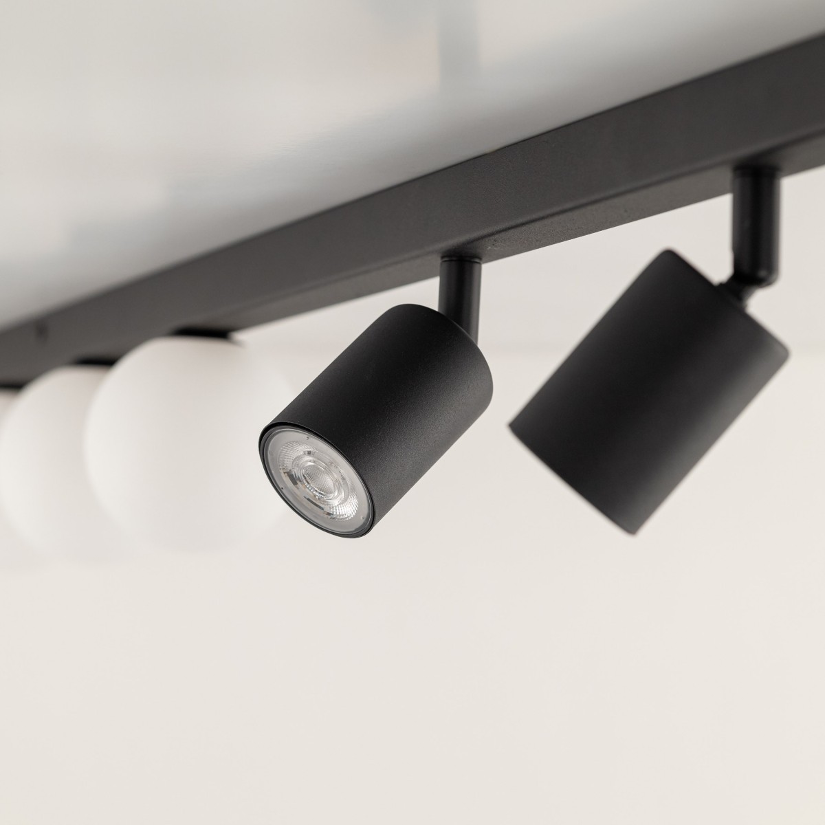 Lampa sufitowa TK-Lighting VOX TKL10003 kolor - czarny - biały styl Nowoczesny  Loftowy