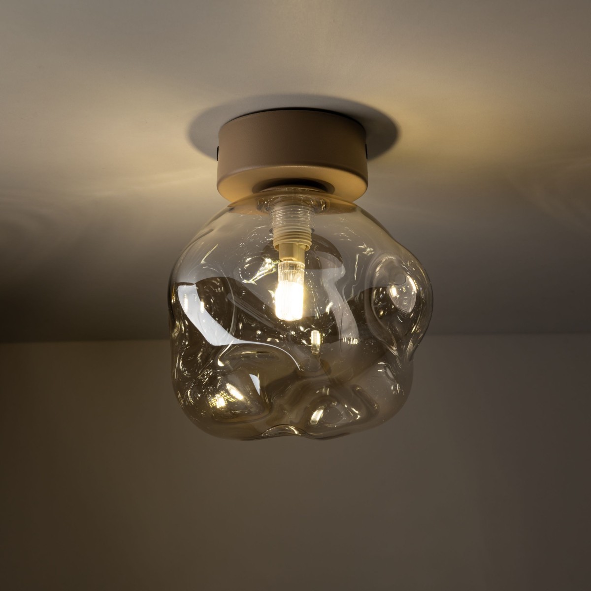 Kinkiet TK-Lighting LAVA TKL11104  Lampa sufitowa kolor - sabia - biały styl Glamour