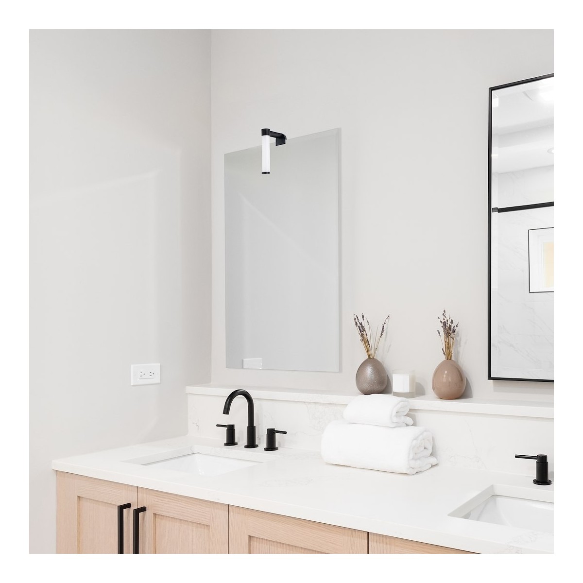 Milagro ML2249 Kinkiet łazienkowy APA MINI black 4W LED