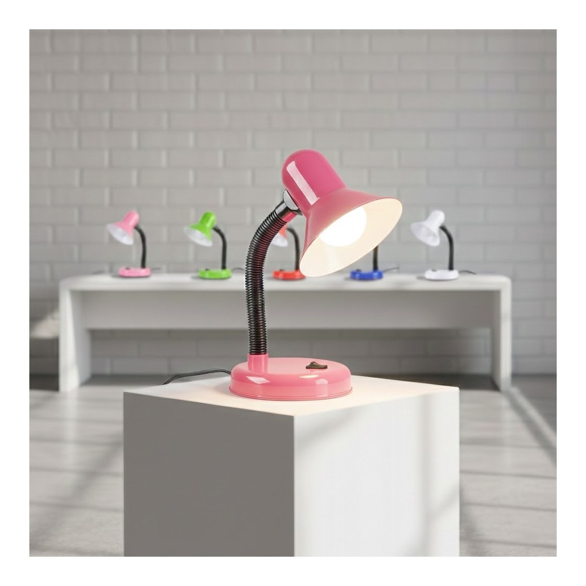 MiLagro ML2573 różowa lampka biurkowa