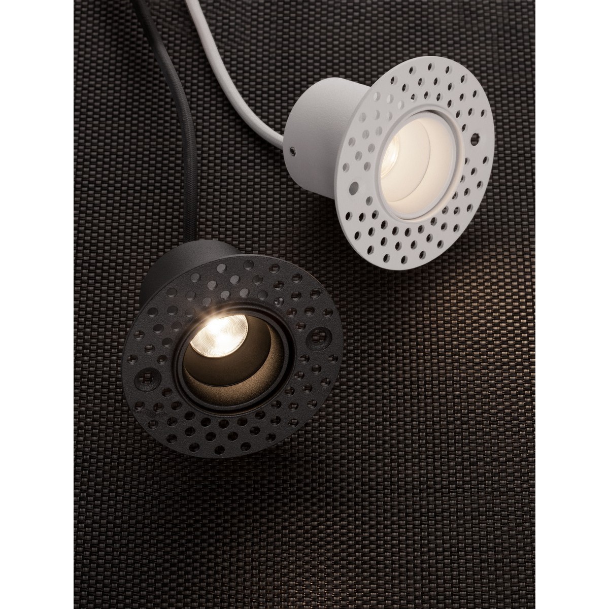 Wyjątkowa lampa Luces Exclusivas ONDARA LE62535 z kategorii Oprawy podtynkowe