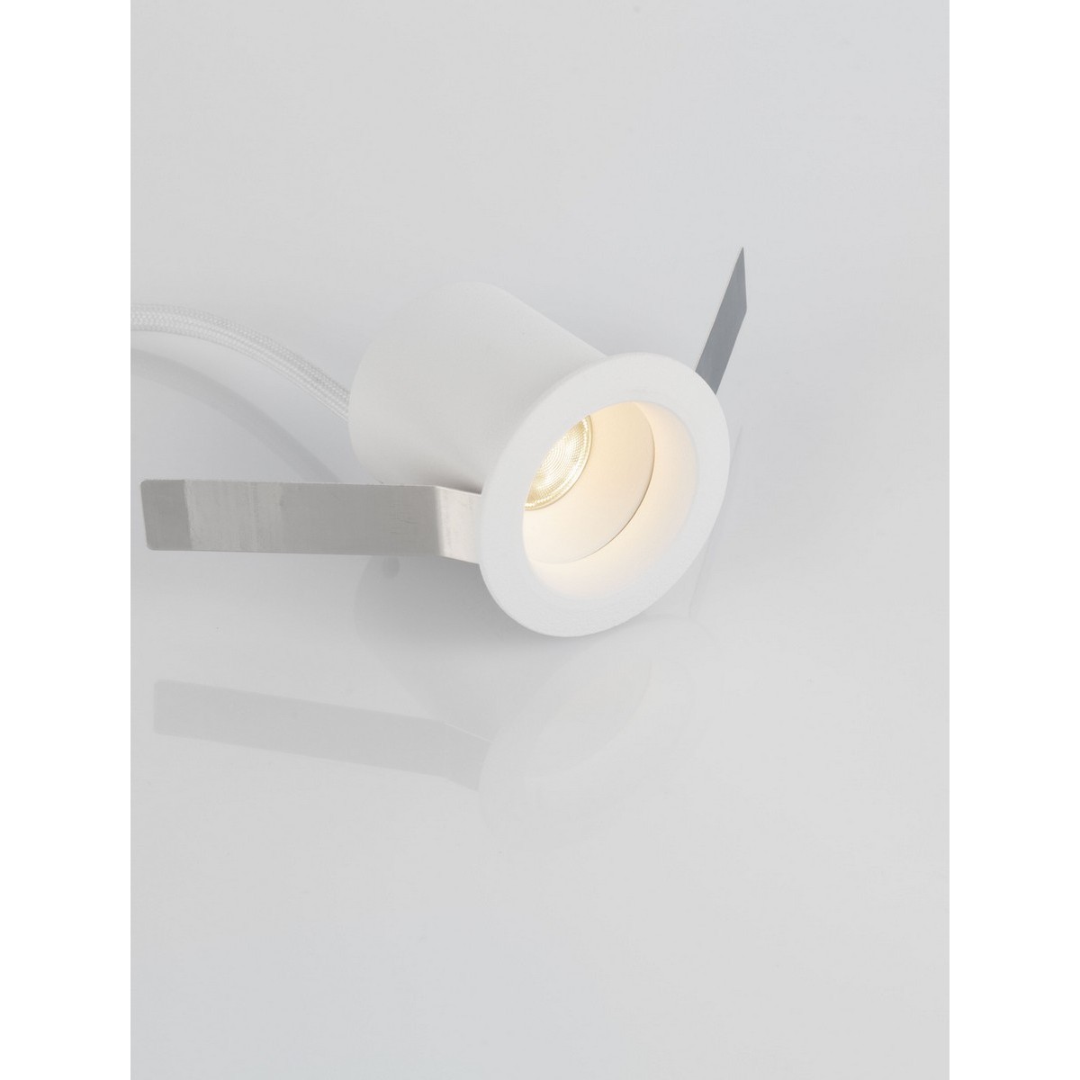 Prestiżowa lampa Luces Exclusivas ONDARA LE62538 z kategorii Oprawy podtynkowe